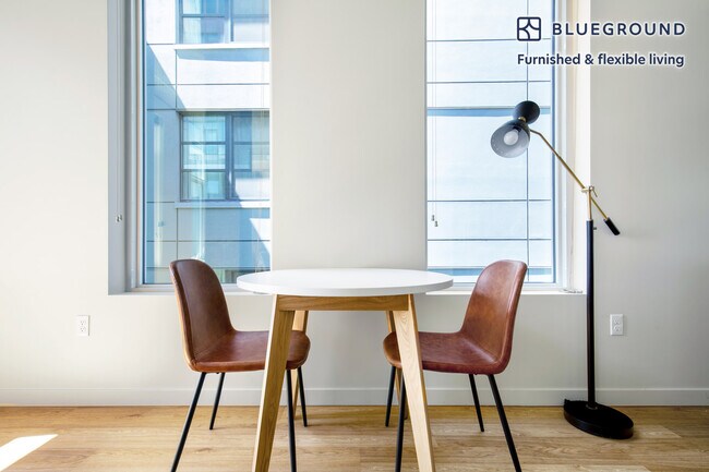 Photo - 11011 NE 9th St Unidad FL4-ID124