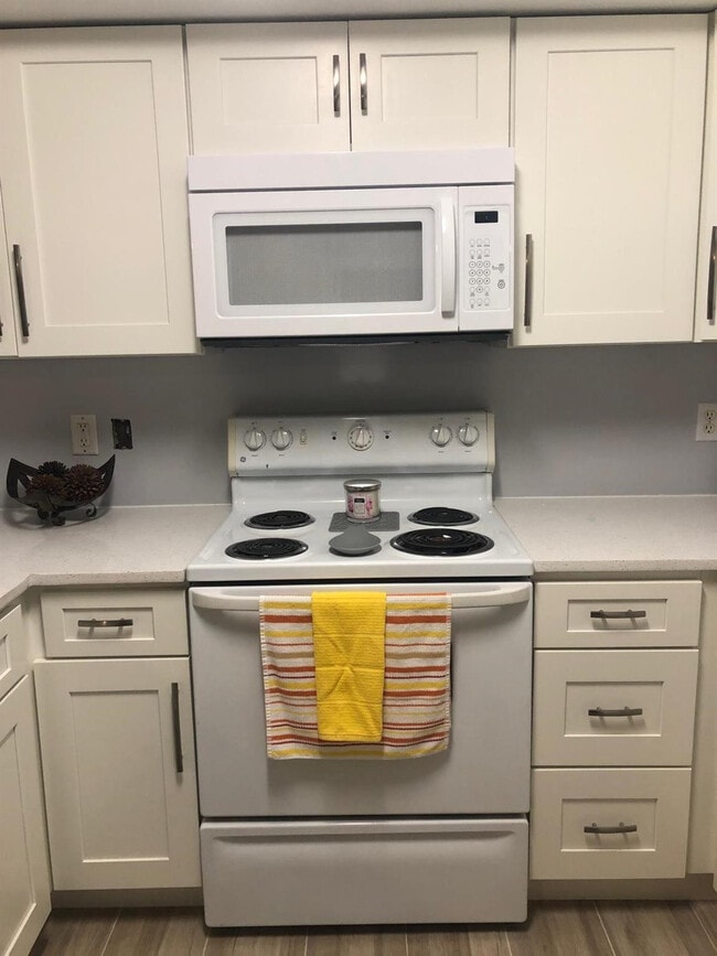 Photo - 4856 N State Rd 7 Unidad 1304