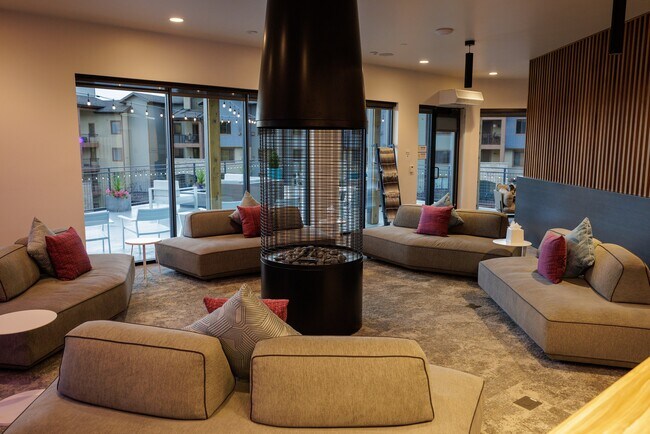 2670 Canyons Resort Dr Unit 212