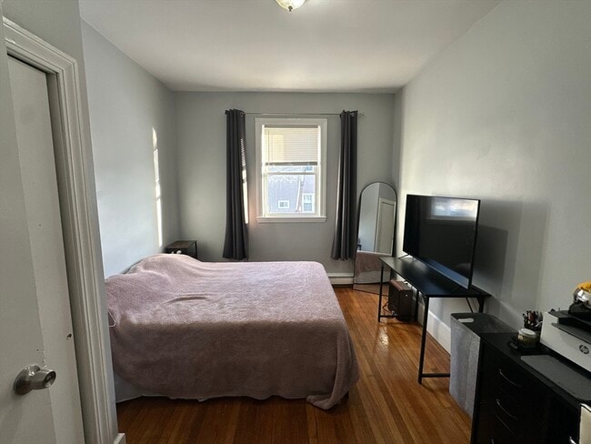 Photo - 332 Main St Unidad 1L