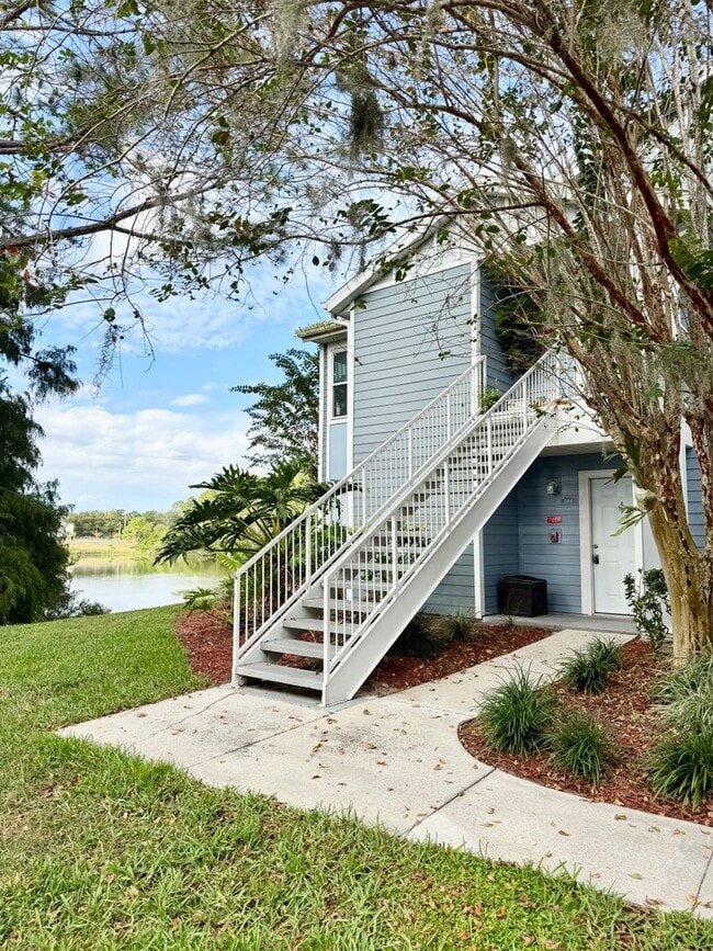 Photo - Beautiful 2 bedroom/2 bathroom corner condo in gated Regency Park!