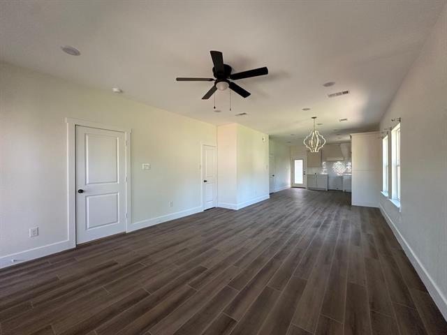 Photo - 505 N Wilhite St