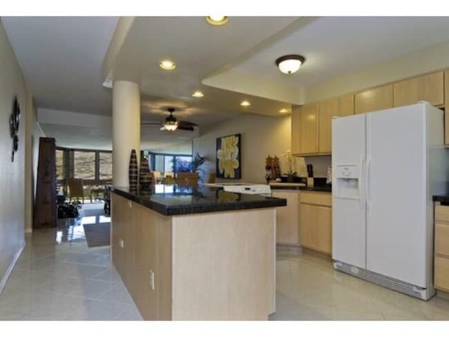 Photo - Resort style living in Hawaii Kai 2 Bedroom Unit 17H