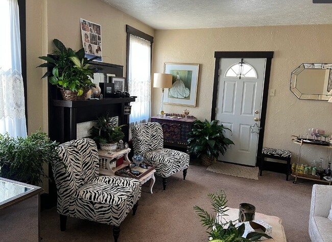 Photo - 12 W Bellecrest Ave