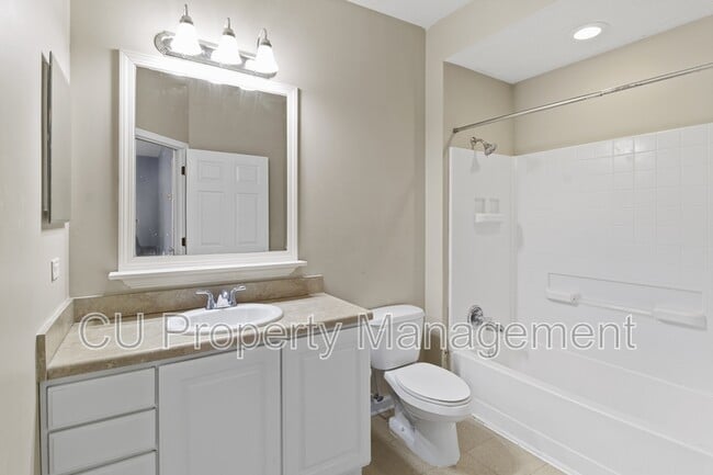 Photo - 1903 N Lincoln Ave Unidad #120