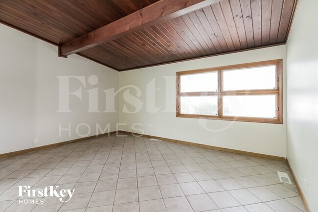 Photo - 1054 Kenmore Ave