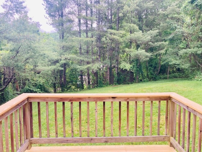 Photo - 410 Onteora Blvd