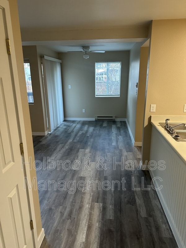 Photo - 4531 Boardwalk Dr