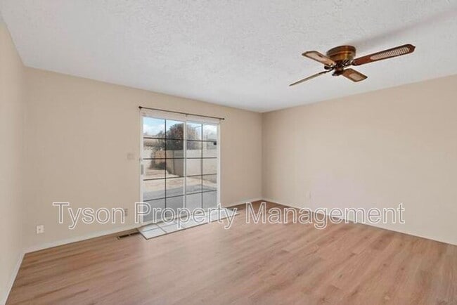 Photo - 12241 Woodland Ave NE