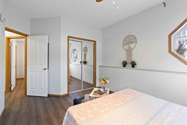 Photo - 7 Crystal Ridge Cove