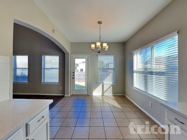 Photo - 5824 Somerton Dr