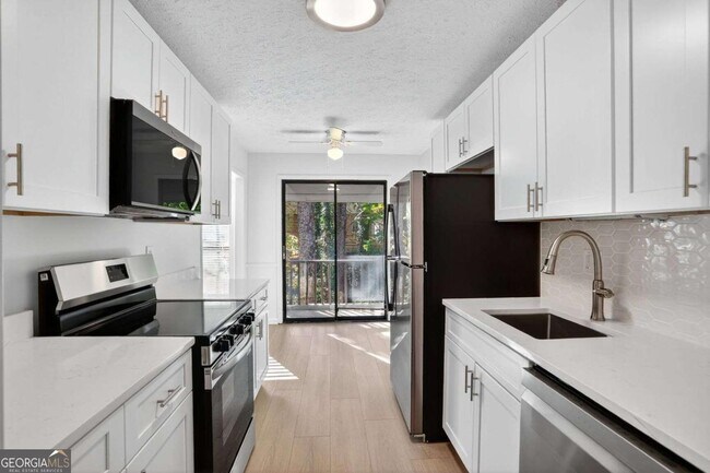 Photo - 8740 Roswell Rd Unit 9C