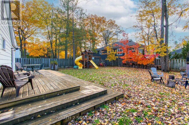 Photo - 98 33rd St N