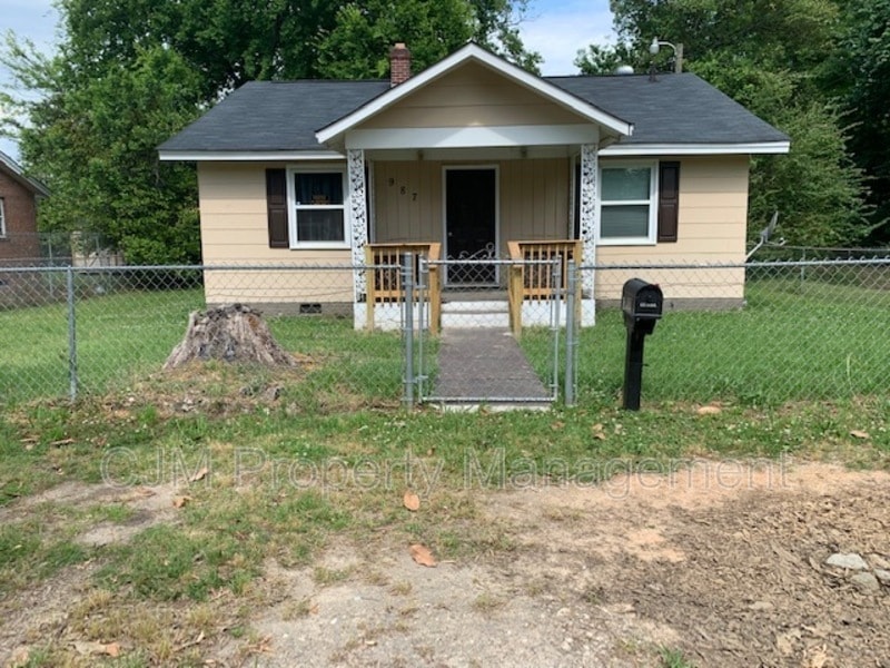 Photo - 987 Hammock St