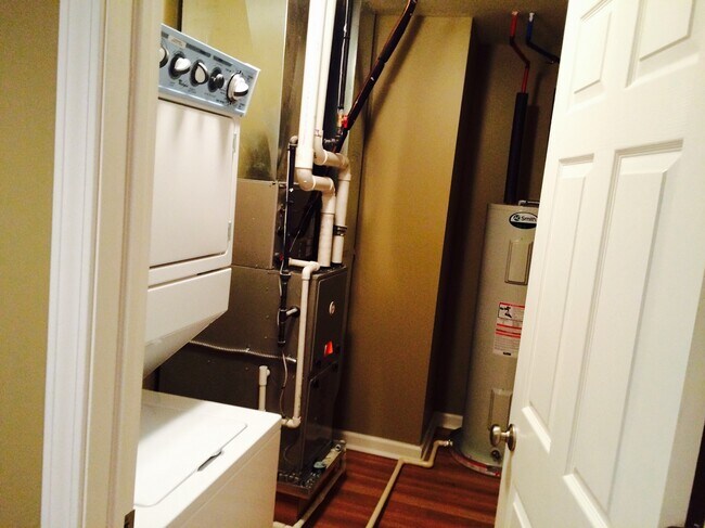 Photo - 135 S Main St Unit 135 South Main