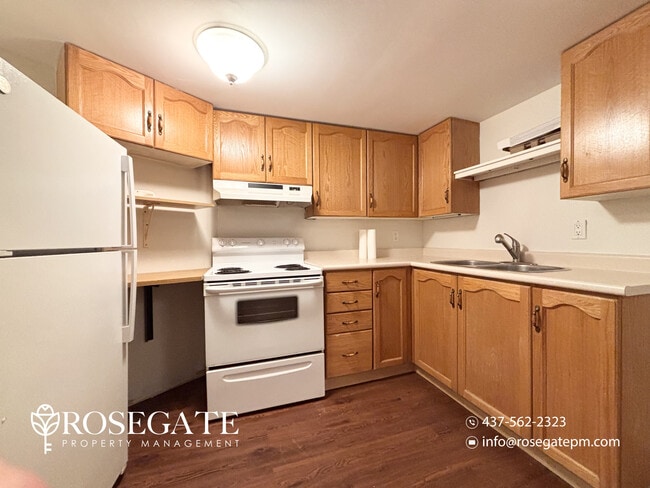 Building Photo - Spacious 2-Bedroom Corner Basement Apartment with Fireplace & 2 Parking Spaces – Barrie Unit 2