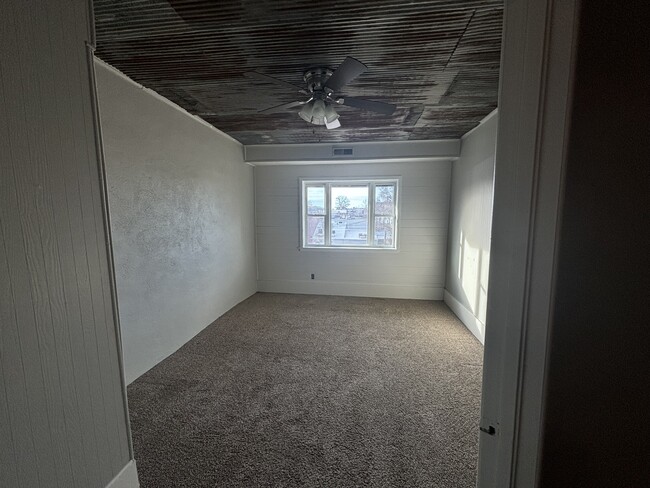 Photo - 111 W Culton St House