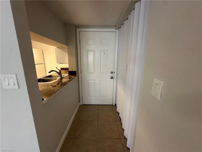 Photo - 3417 Winkler Ave