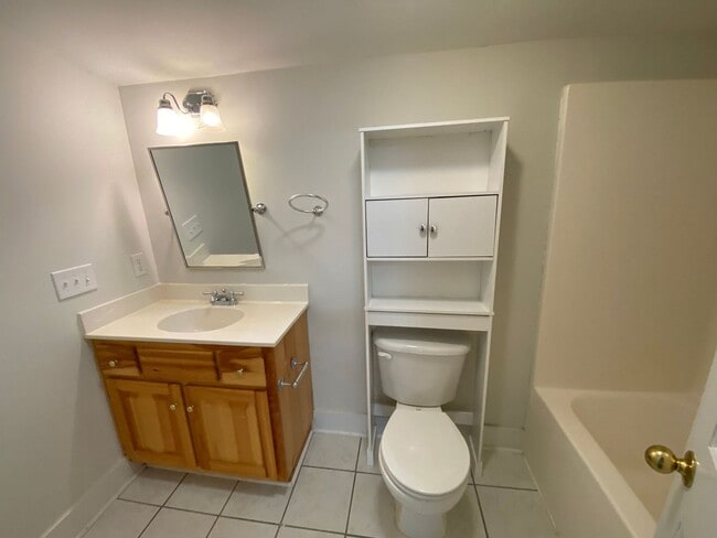 Photo - PRE-LEASING FOR AUGUST 2026!