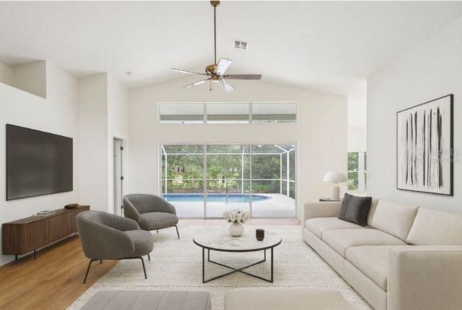 Photo - 322 Greenwich Cir