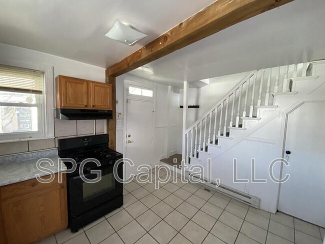 Photo - 819 Manor St