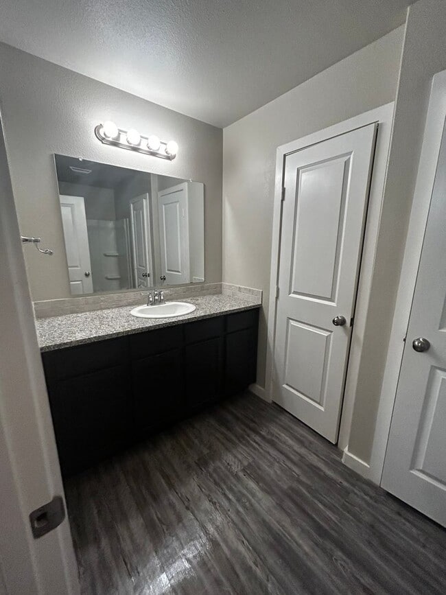 Photo - Brand new townhouse