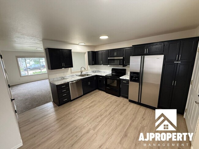 Photo - 2809 E Bragstad Dr Unit 3