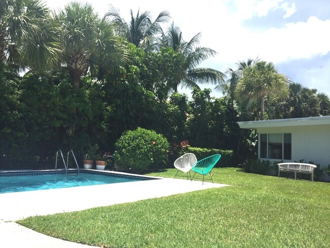 Photo - 145 Beacon Ln