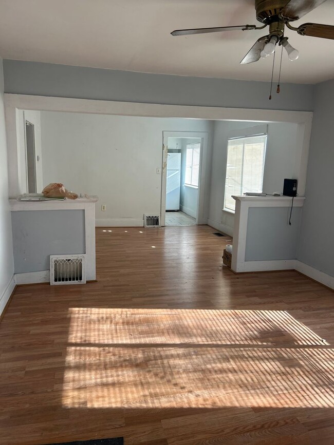 Photo - 14 Gerdon Ave Unit Lower