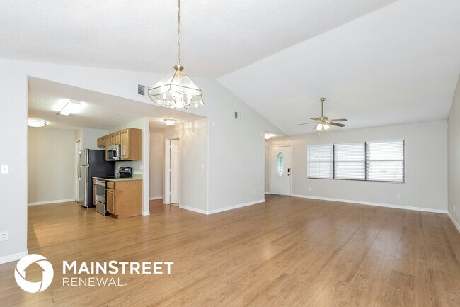 Photo - 343 Colony Ct