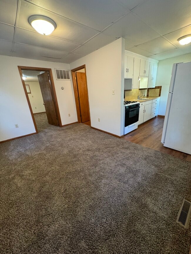 Photo - 416 S 3rd St