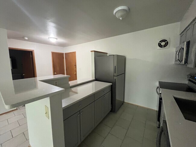 Photo - 3811 S 35th St