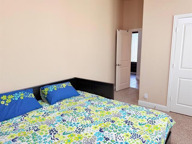 Photo - 812 Blue Yucca Ln