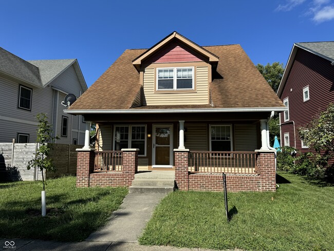 Photo - 1938 N Park Ave House