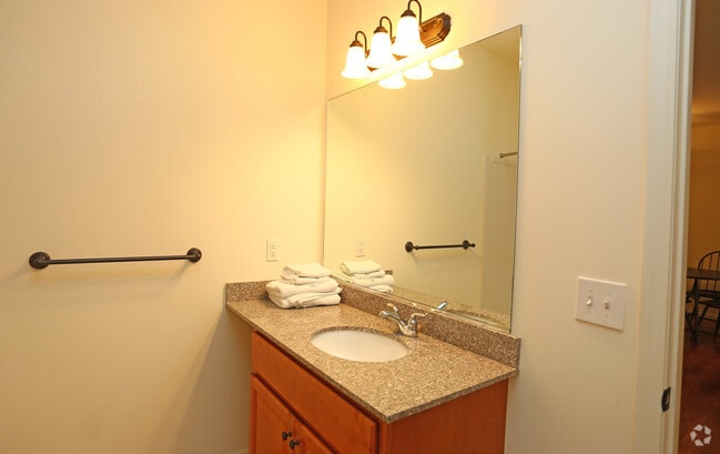 Photo - The Ridgeview Townhomes & The Crossings