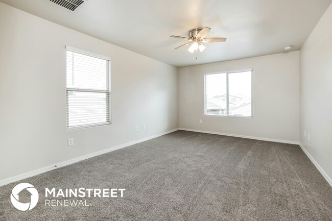 Photo - 8285 W Kittiwake Ln