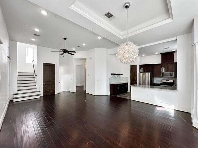 Photo - 2014 Sabine St Condo
