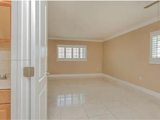 Photo - 633 NE 2nd Ave Unit 18