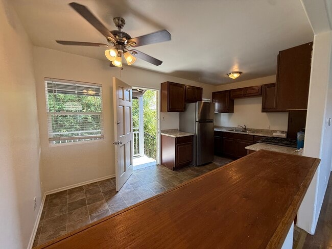 Building Photo - 4107 Wade St Rental