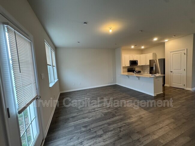 Photo - 316 Mazzeo Dr