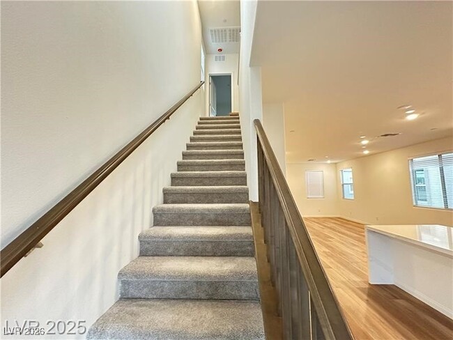 Photo - 1432 Nocturnal Flight St