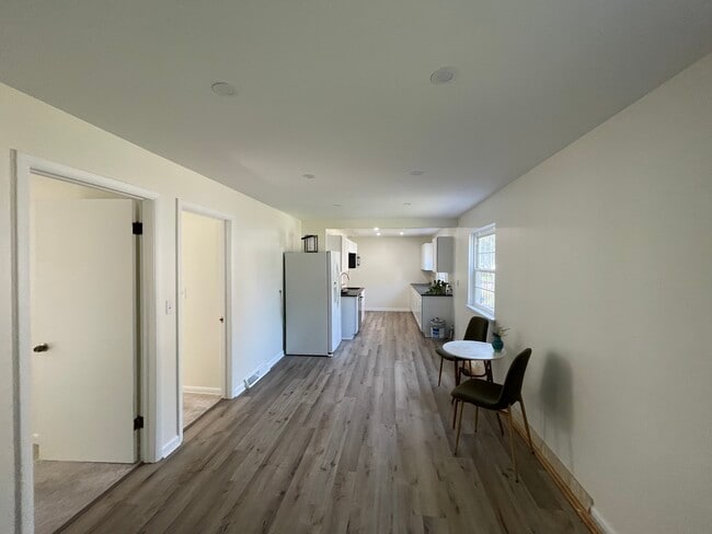 Photo - 334 Chase Rd