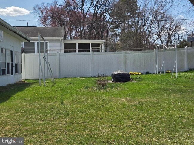 16 Patapsco Rd