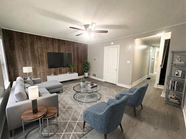 Photo - 638 W Philadelphia St Unidad APT# 2