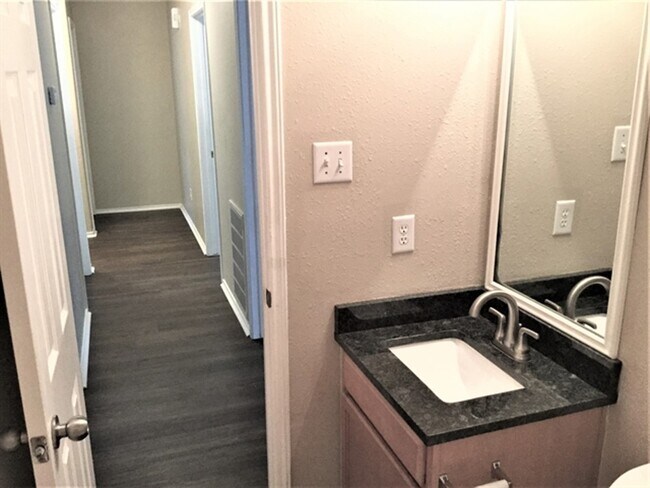 Photo - 10434 Hamlet Vale Ct