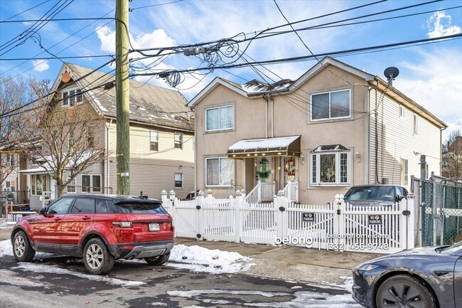 Photo - 18 Wayne St Unit 2