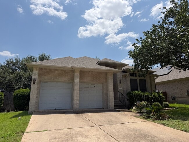 Building Photo - Beautiful 3/2 in Scofield Farms