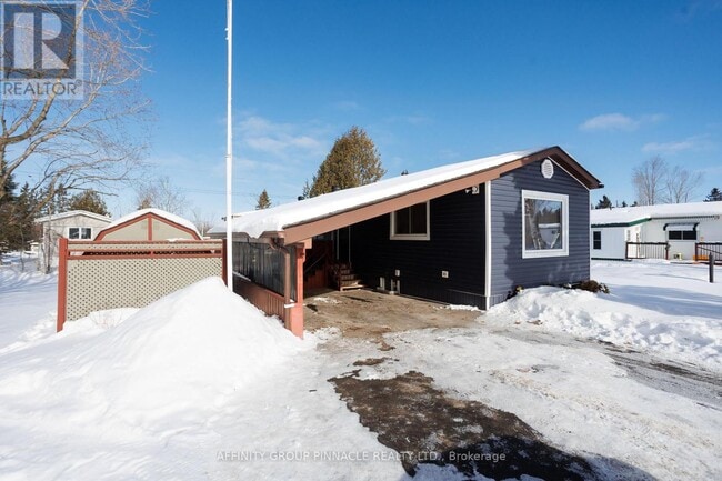 Photo - 11 Homewood Ave