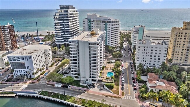 Building Photo - 3200 Collins Ave Unit # 11-6 Rental