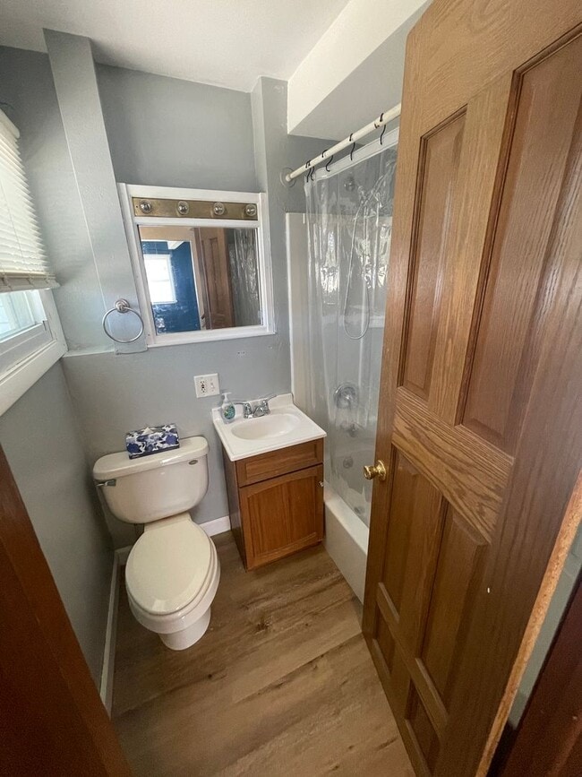 Photo - 2 Bed 1 Bath Single Family Home